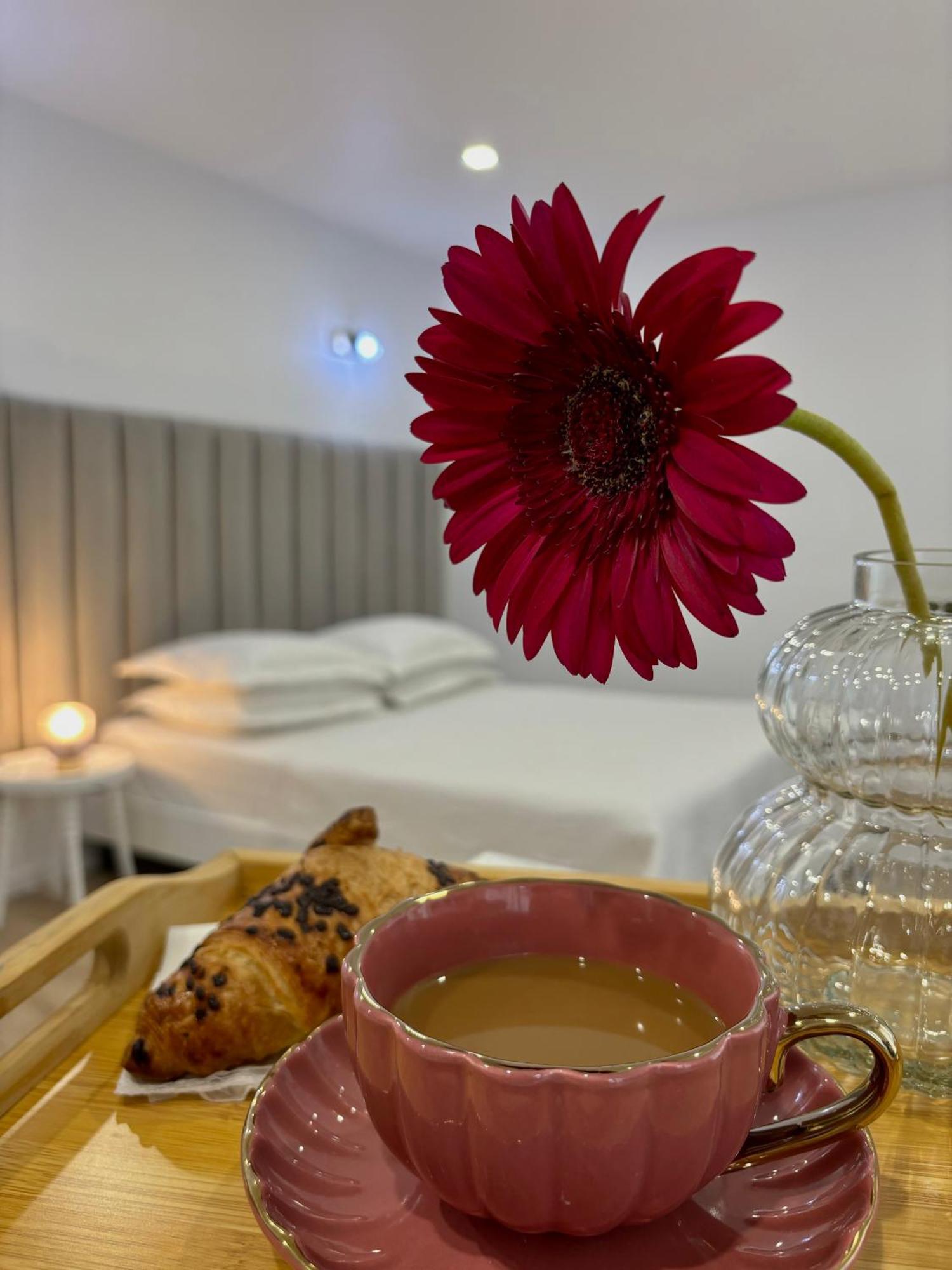 Apartament Luna Piatra Neamţ Exteriör bild