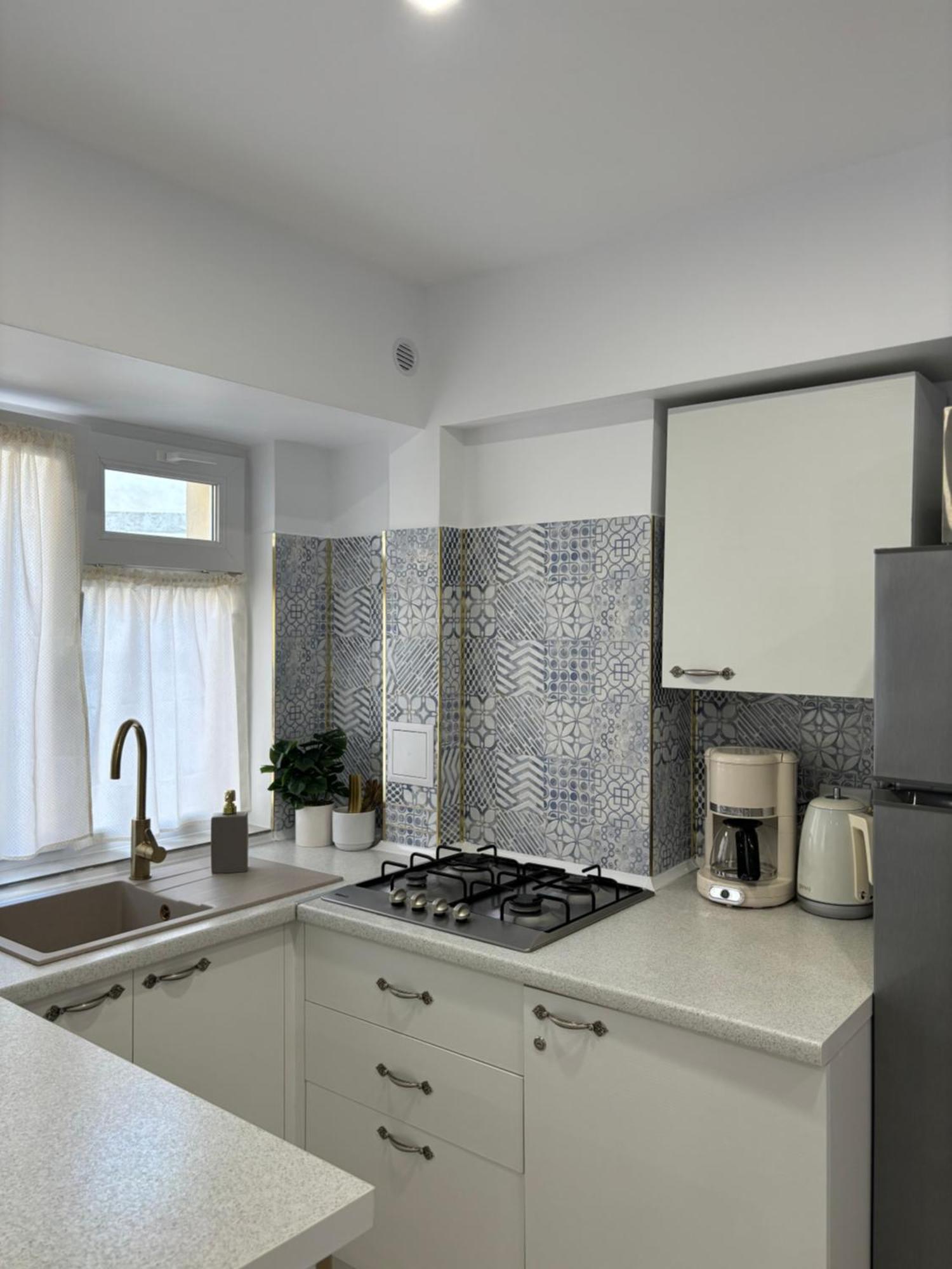 Apartament Luna Piatra Neamţ Exteriör bild